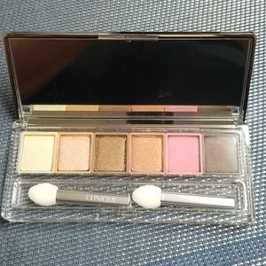 Clinique eyeshadow palette